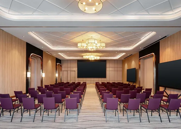 Mercure Sukhumvit 24 4*