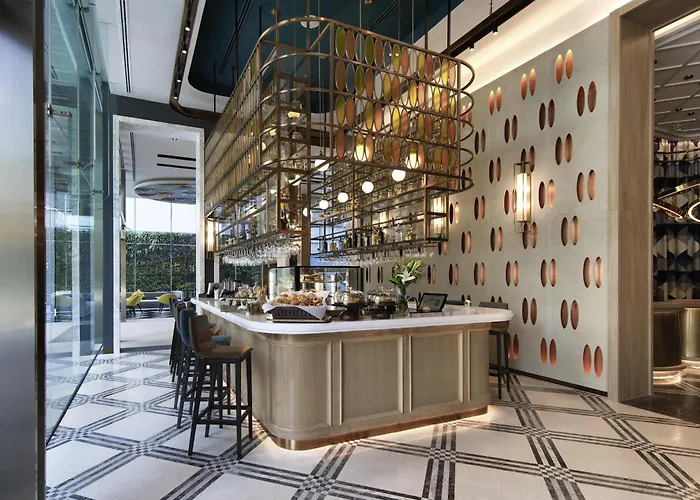 Mercure Sukhumvit 24 Hotel 4*