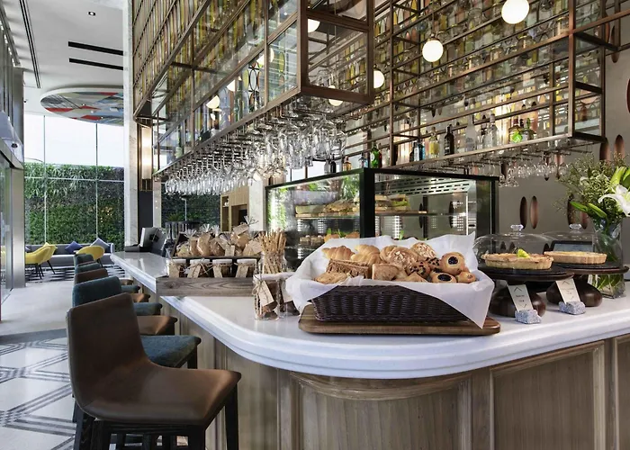 Mercure Sukhumvit 24 4*